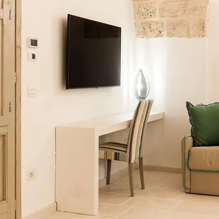 Apartmanhotel Masseria Macchiaforte 4*